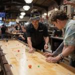 День игры шаффлборд (National Table Shuffleboard Day) в США